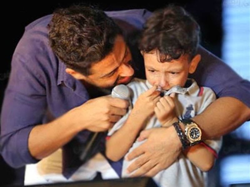 بعد موقف الرضيع .. أغرب الأسباب التي أوقف من أجلها حماقي حفلاته