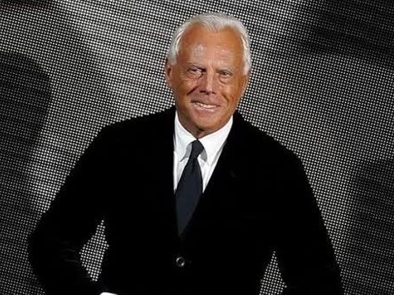 الموضة تفقد أيقونتها الإيطالية: رحيل جورجيو أرماني بعد مسيرة خالدة