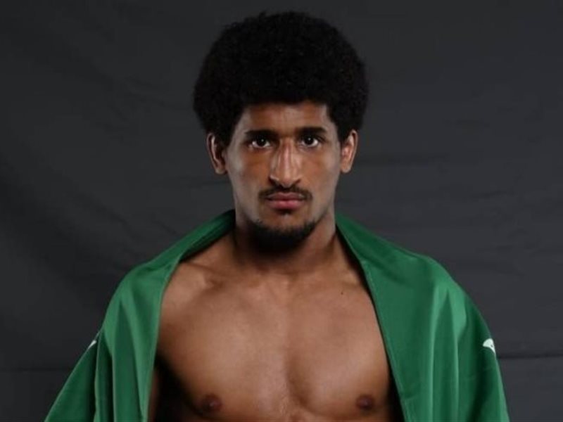 المقاتلون السعوديون في نصف نهائي بطولة PFL MENA بالرياض