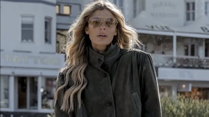 Cropped jacket