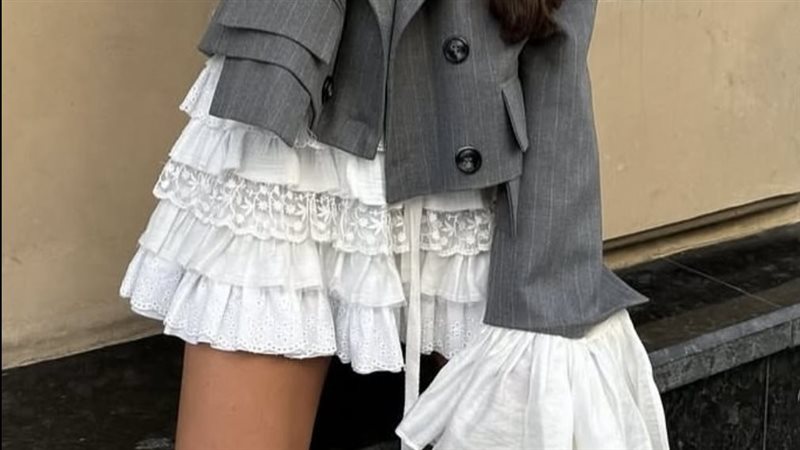Ruffled skirt