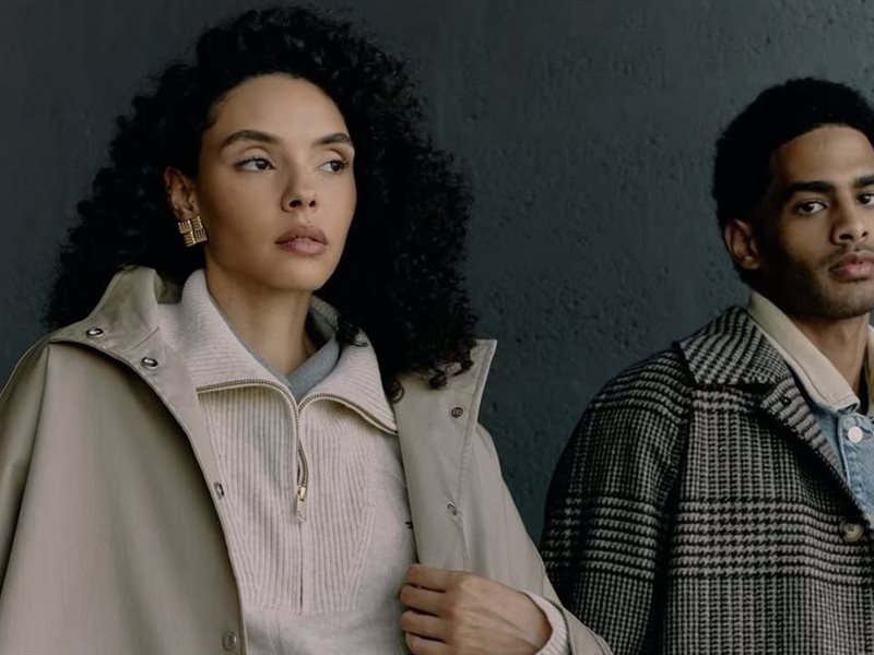  	Tommy Hilfiger تكسر القواعد من جديد في موسم خريف 2025