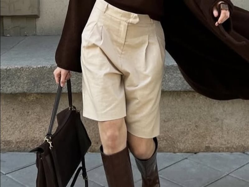 شورت البرمودا الطويل صيحة الجينز الأبرز لصيف وخريف 2025