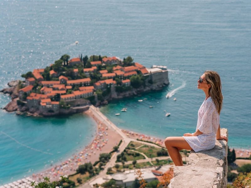 موقع يقدم طريقة ذكية لاستخدام النقاط لدفع ثمن الرحلات الجوية