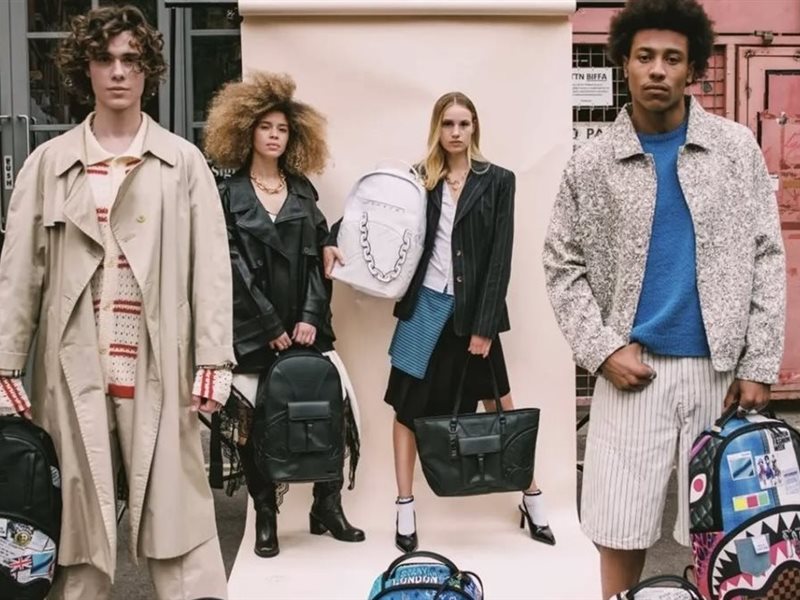 Sprayground تكسر القواعد في ظهورها الأول بأسبوع الموضة في لندن