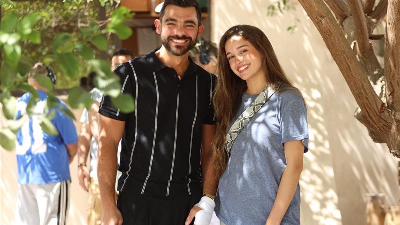 نور إيهاب و عمرو
