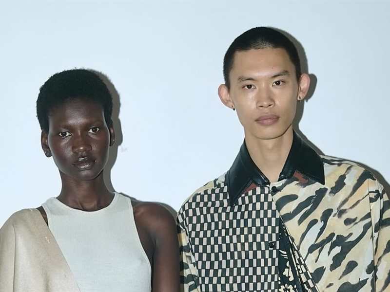 Nanushka تدخل عالم أسبوع الموضة في لندن بخطوة أولى لافتة”