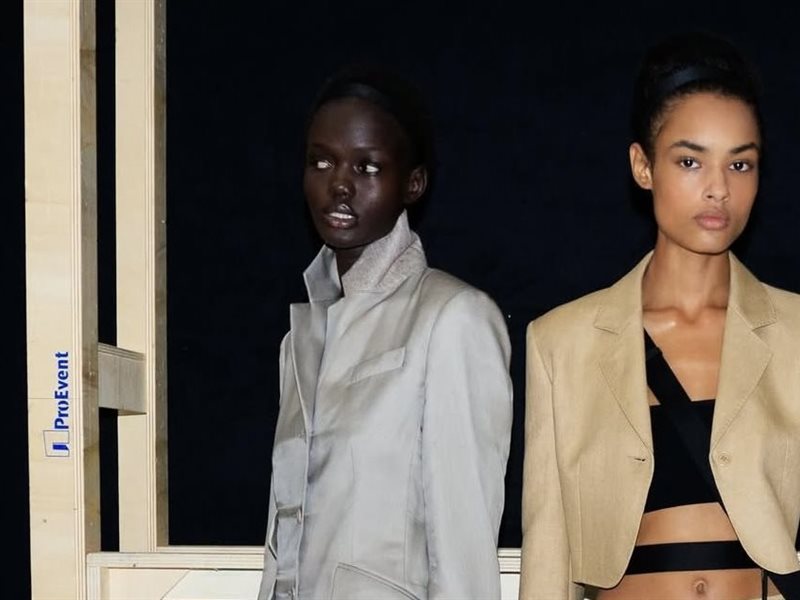 .	MaxMara تعيد صياغة الروكوكو بروح عصرية في أسبوع الموضة بميلانو