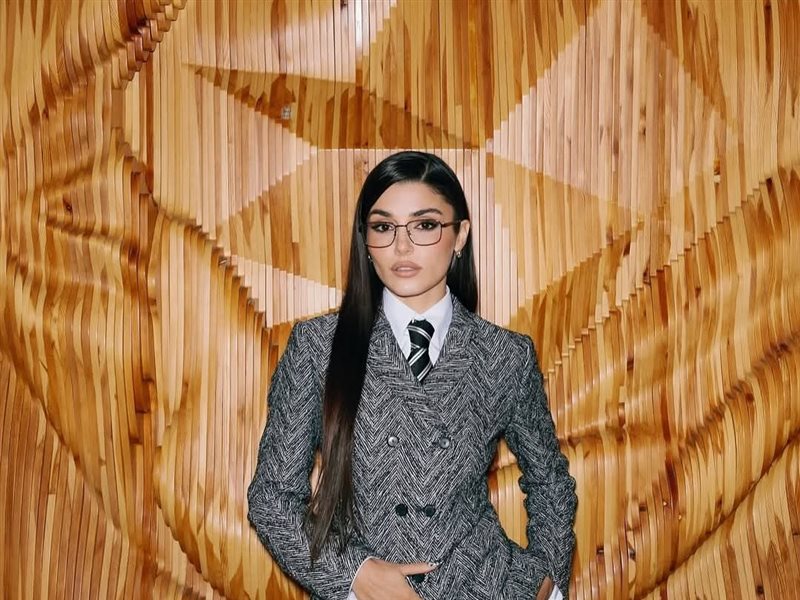 هاندا أرتشيل تسرق الأضواء في ميلانو