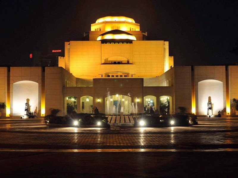 دار الأوبرا المصرية تعلن تعديل موعد العروض إلى الثامنة مساءً اعتباراً من أول أكتوبر