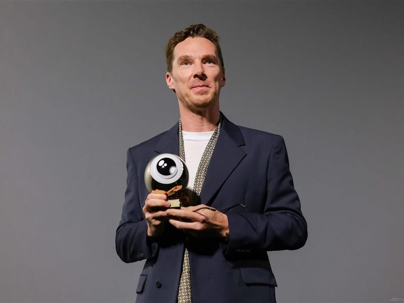  بنيديكت كامبرباتش من زيورخ السينمائي : فخور بتقديم فيلم يبرز معاناة الرجال