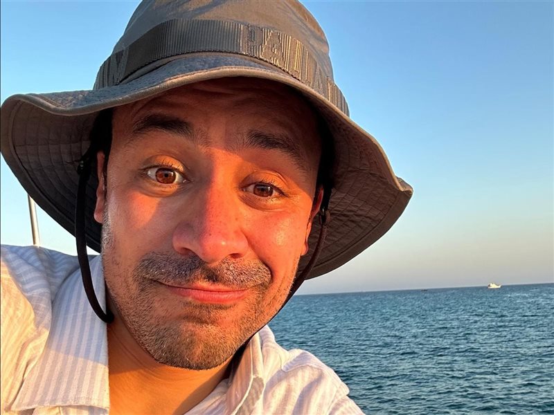 أحمد داود يسافر إلى الغردقة لتصوير فيلمه الكراش