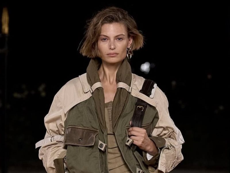 إيزابيل ماران تستكشف عالم السفاري بروح فاخرة في عرض ربيع/صيف 2026 بباريس