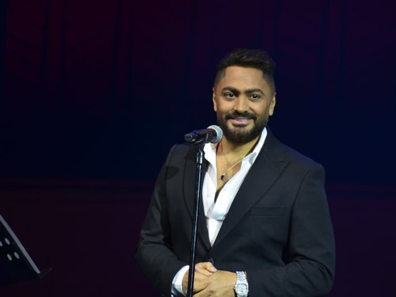 تامر حسني مفاجأة افتتاح مهرجان نقابة المهن التمثيلية للمسرح