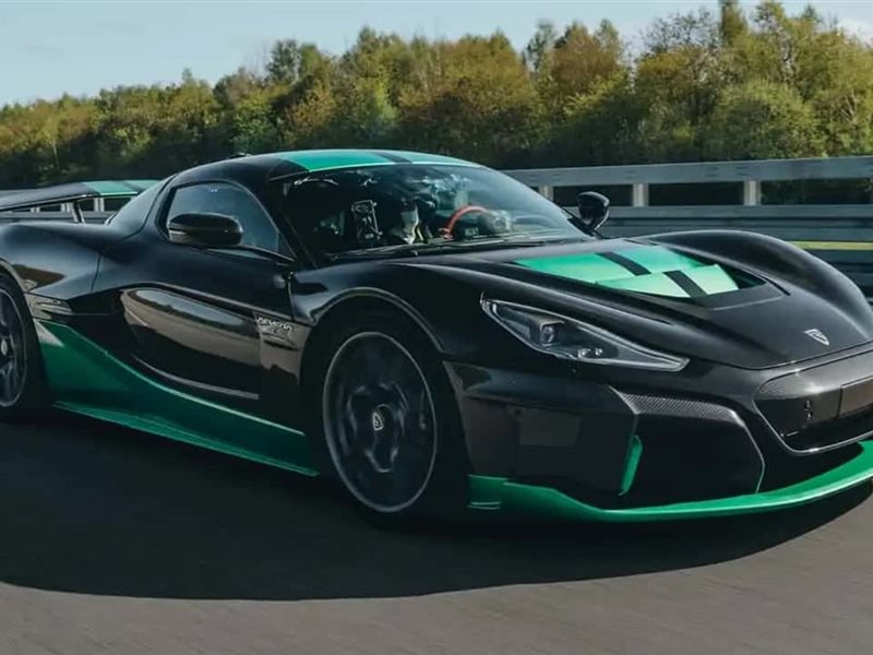 ريماك نيفيرا تحفة هندسية محدودة الإصدار بقوة 1.9 ألف حصان