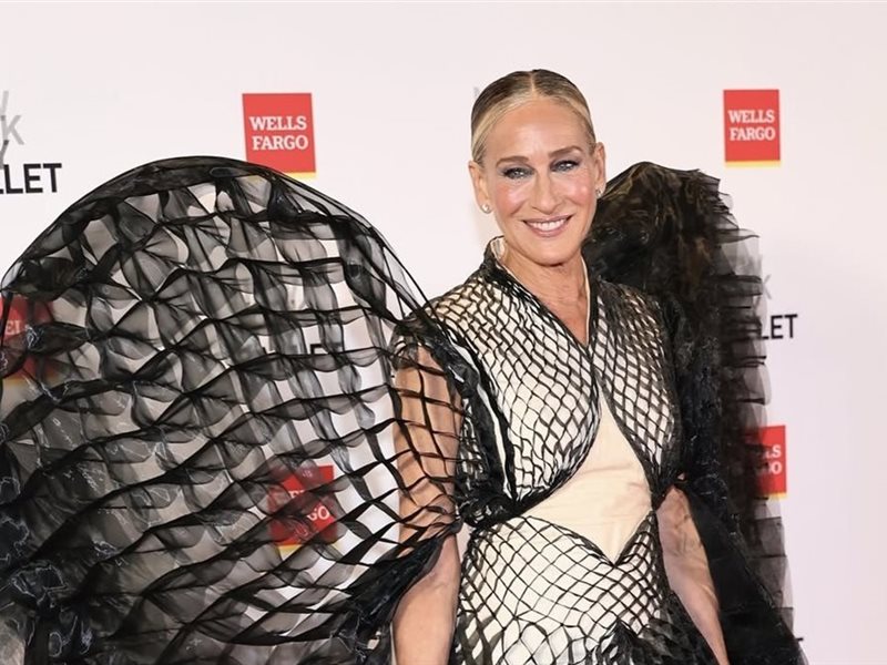 نيويورك تحتفي بجمال الفن والموضة في حفل nycballet السنوي بحضور المع النجوم