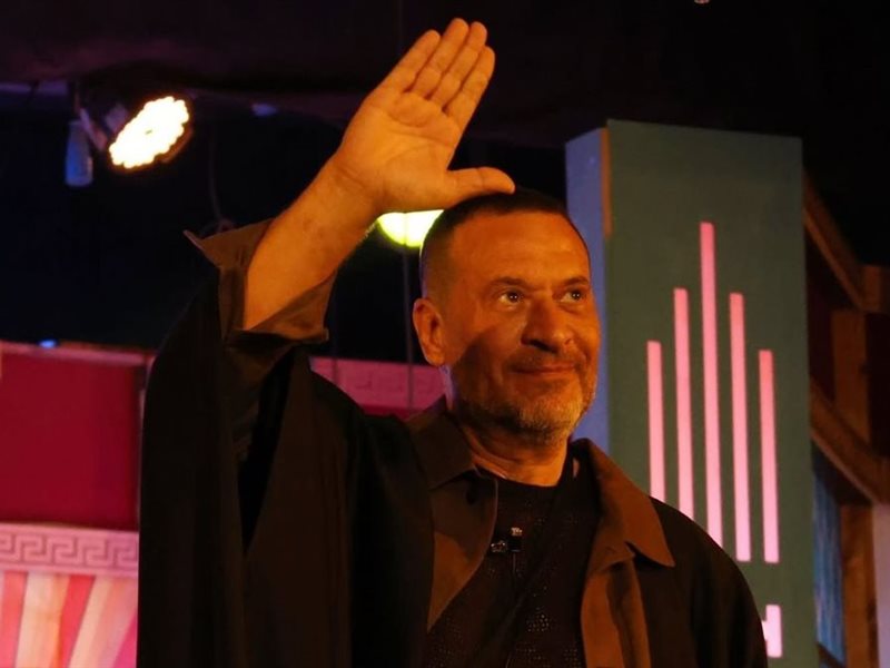 ماجد المصري يفاجئ الجمهور بظهور خاص في عرض 