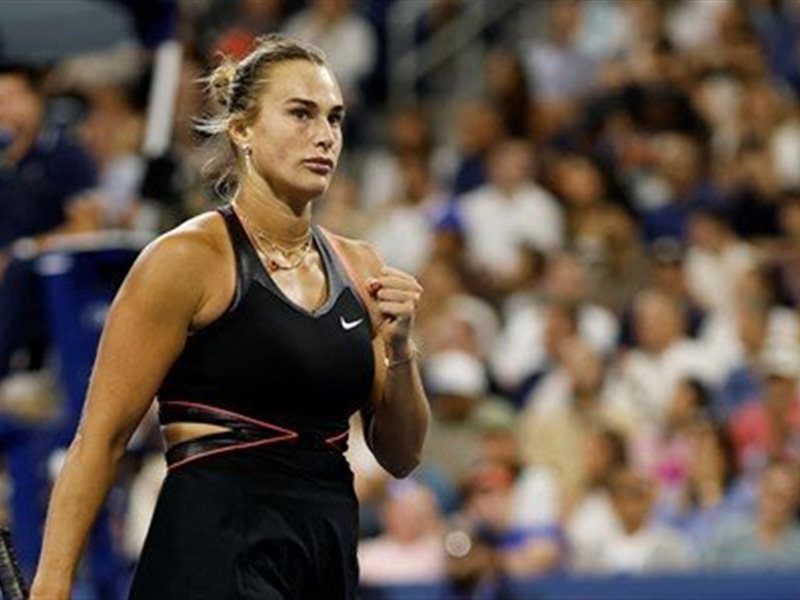 مواجهة منتظرة بين سابالينكا وبيجولا في نصف نهائي ووهان