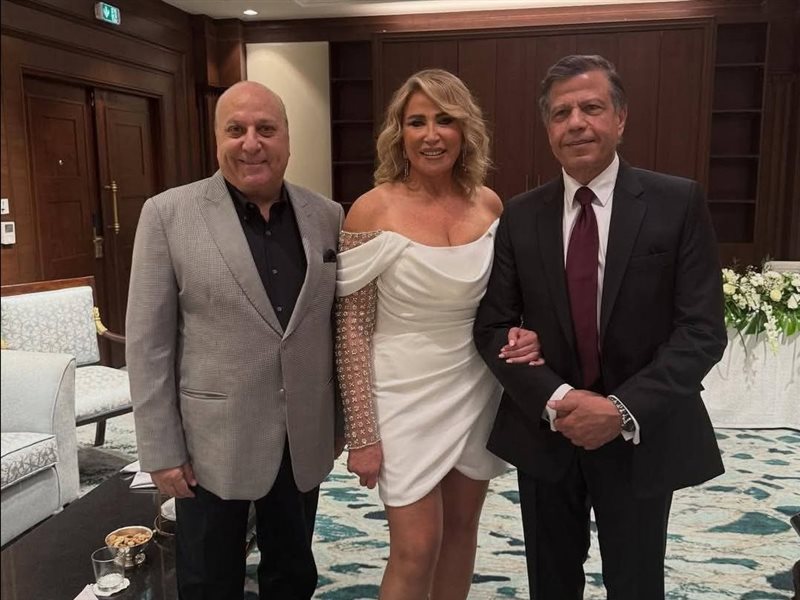 إيناس الدغيدي تحتفل بعقد قرانها على رجل الأعمال أحمد عبد المنعم| صور