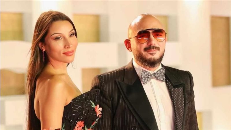 محمود العسيلي وزوجته