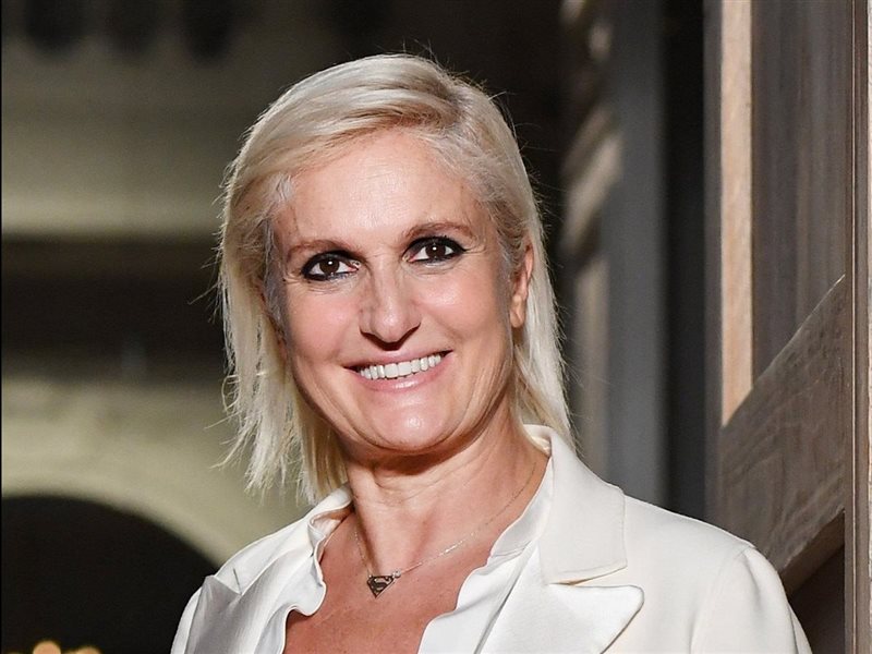 “فندي” تعلن تعيين ماريا غراتسيا كيوري في منصب المديرة الإبداعية التنفيذية