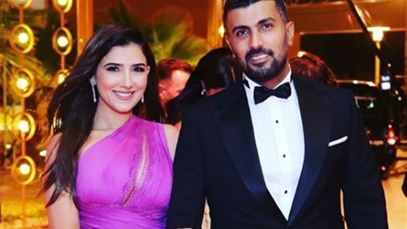مي عمر و زوجها
