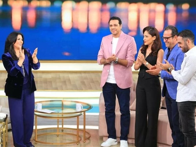 نجوم الفن والغناء يكشفون كواليس مشاركتهم في ذكرى نصر أكتوبر مع “معكم منى الشاذلي”