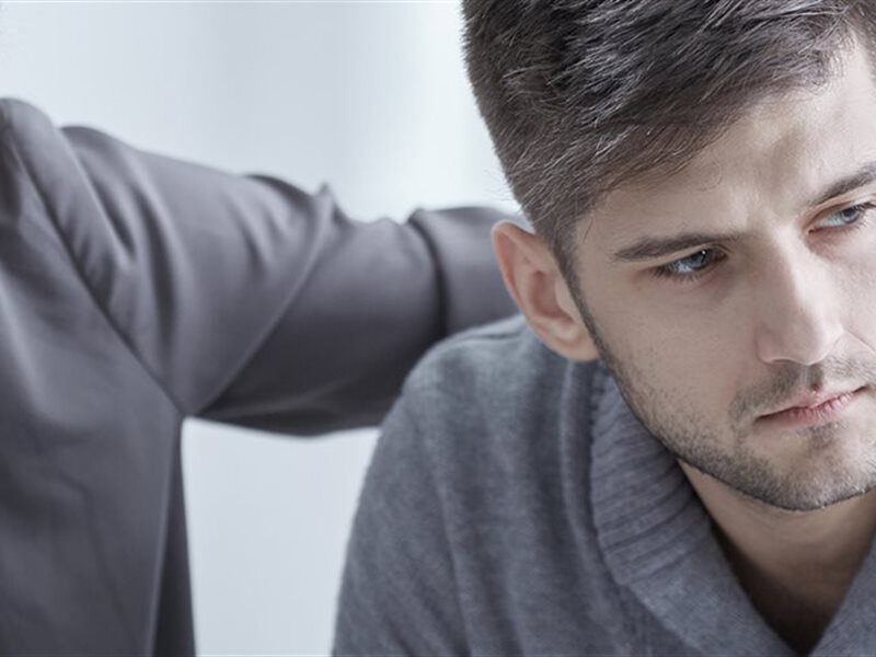 علامة بسيطة قد تشير إلى أن شريكك مريض نفسيًا