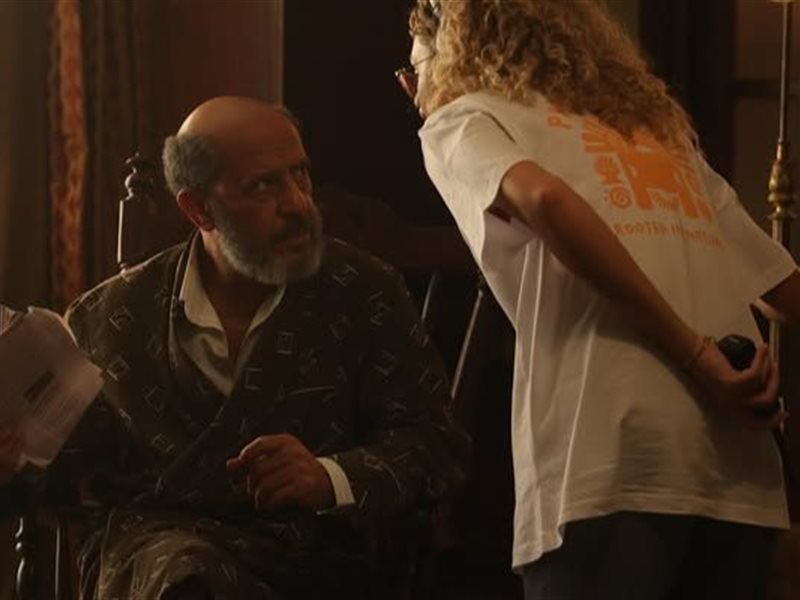 زينة عبد الباقي تروج لآخر حلقتين من مسلسل “ولد وبنت وشايب” وتكشف كواليس التصوير