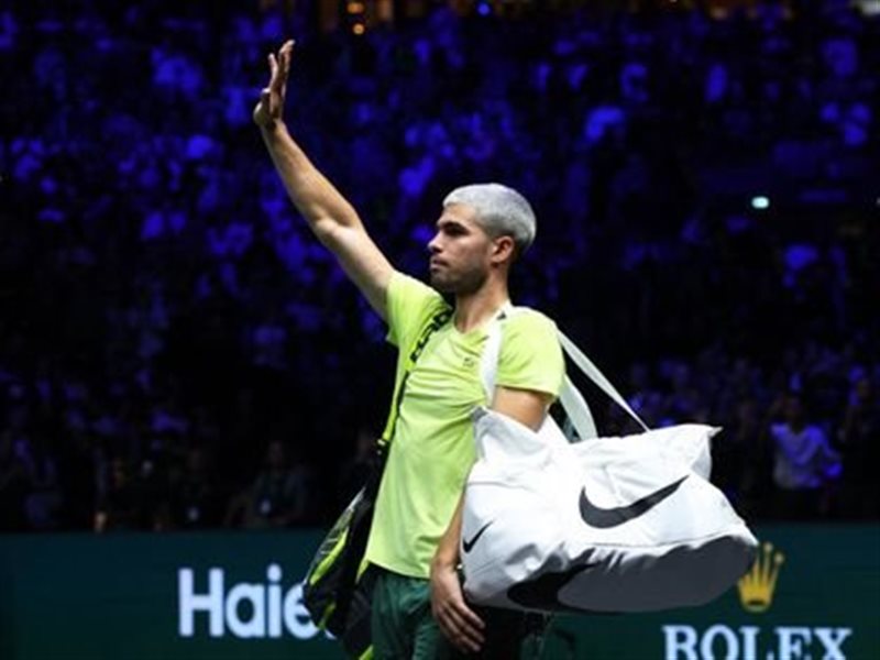 كاميرون نوري يطيح بألكاراز في مفاجأة بباريس للماسترز