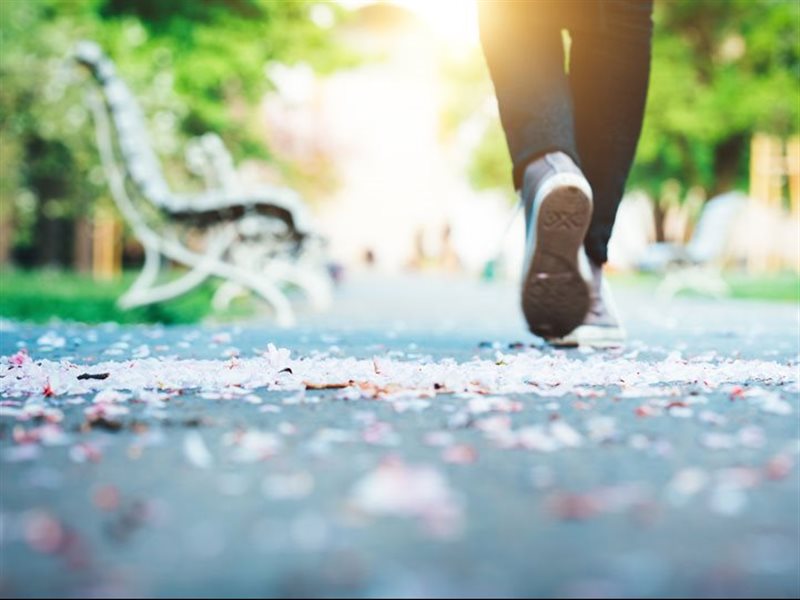 دراسة: المشي مرتين أسبوعيا أفضل لصحتك من المشي يوميا لفترة أقصر