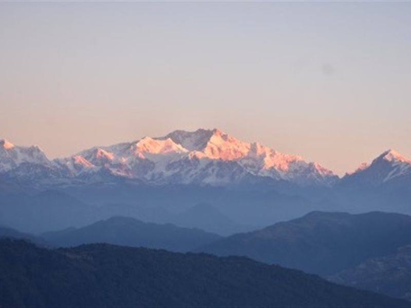 جبال الهيمالايا مرئية من الهند لأول مرة منذ 30 عامًا