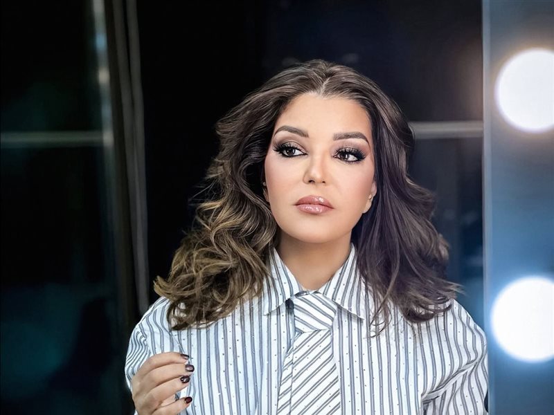 سميرة سعيد تتألق بإطلالة تجمع بين القوة والأنوثة في أحدث ظهور لها