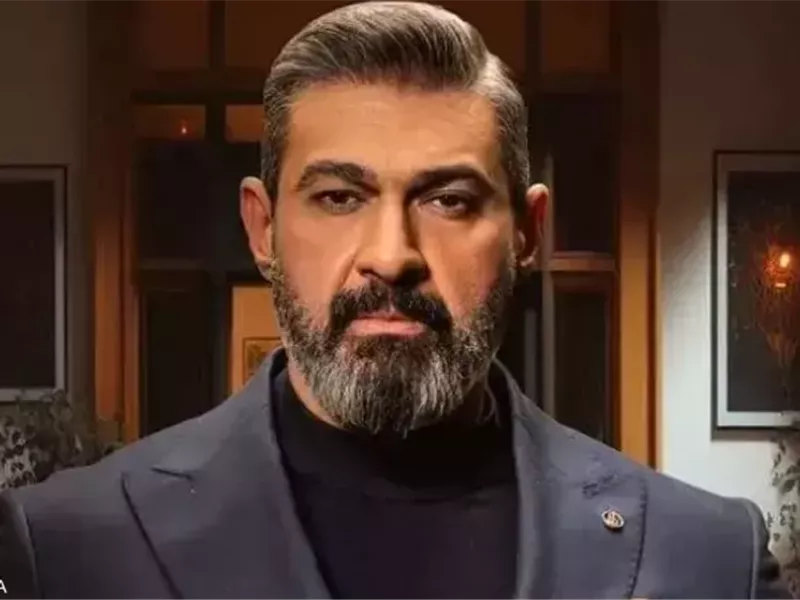 خاص .. ياسر جلال بعد تكريم وهران : أرفض التكريمات من سنوات ولكن الجزائر لمست قلبي