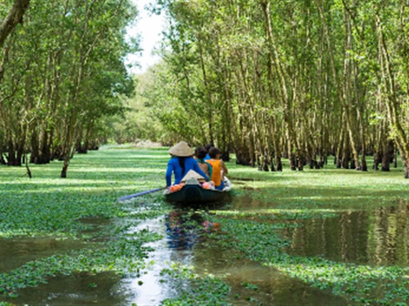 رحلة نهر ميكونج هي أفضل طريقة للسفر من كمبوديا إلى فيتنام