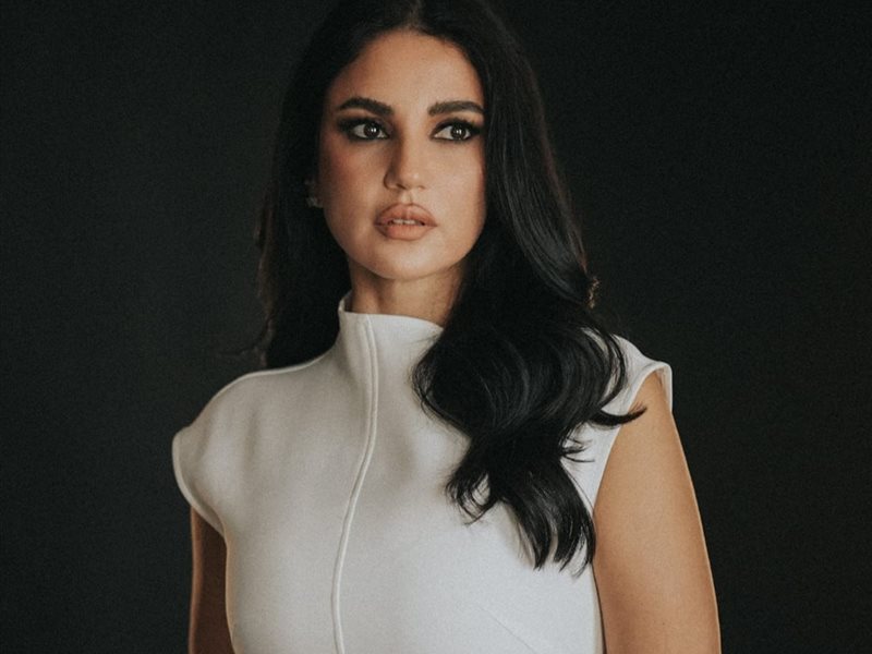 دُرّة تتوّج حضورها العالمي بفيلم 