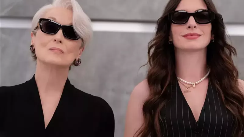 آن هاثاواي وميريل