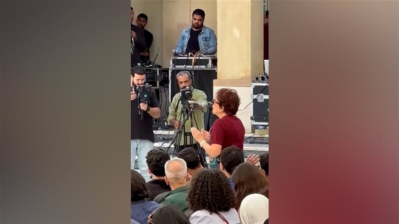 الفنانه لبلبة