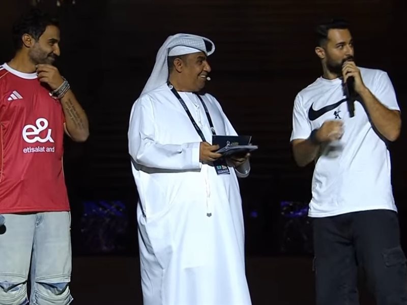 أحمد فهمي وأحمد حاتم حاضران في نهائي كأس السوبر المصري بالإمارات