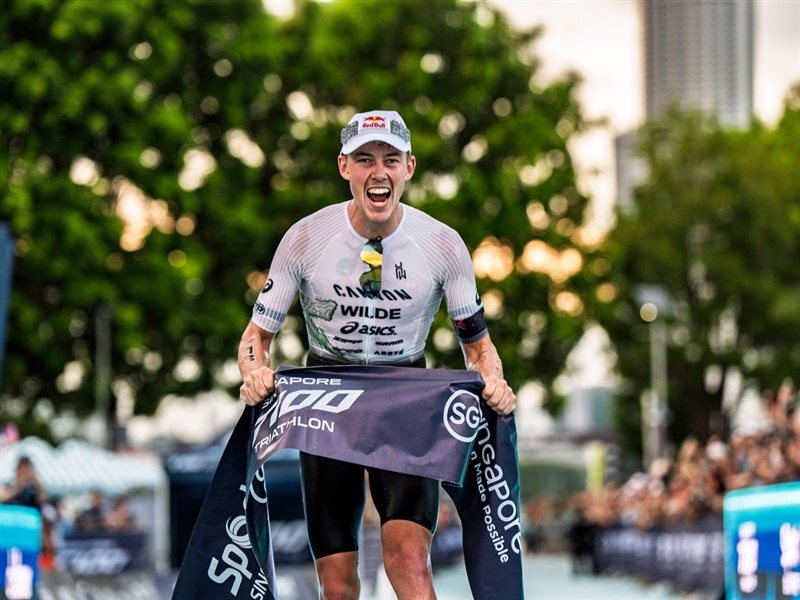 أربع ليالي من الإثارة ترايثلون دبي T100 يشعل الأجواء بسباقات وفعاليات مجتمعية