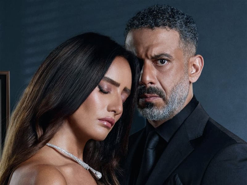 دروس من ورد وشيكولاتة.. كيف تكتشف العلاقة السامة قبل فوات الأوان؟