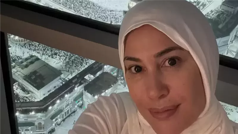 الفنانه هند صبرى