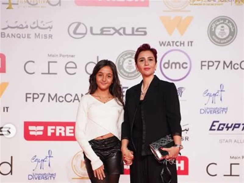 من فيلم ضد السينما لـ اللي ميتسماش.. فنانون يخطفون الأضواء في العروض الخاصة لأفلامهم بالقاهرة السينمائي