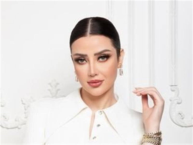 The Best تكريمًا لرضوى الشربيني كأفضل مذيعة لهذا العام