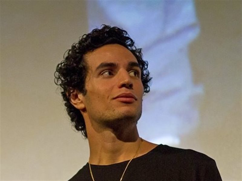 انضمام الفلسطيني آدم بكري إلى طاقم مسلسل 