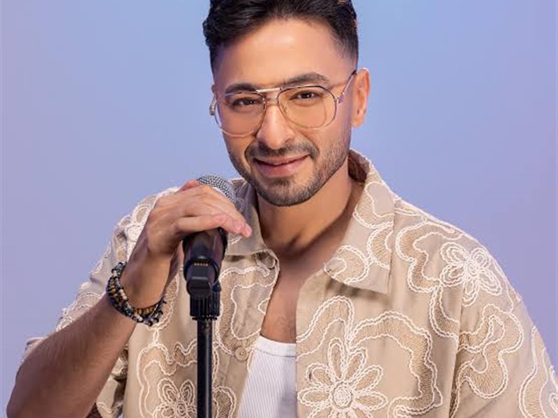 حمادة هلال يحصد جائزة أفضل مطرب لعام 2025 من مهرجان The Best