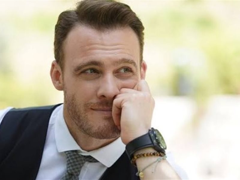 كرم بورسين يشارك في النسخة التركية لمسلسل La Grande Maison Tokyo