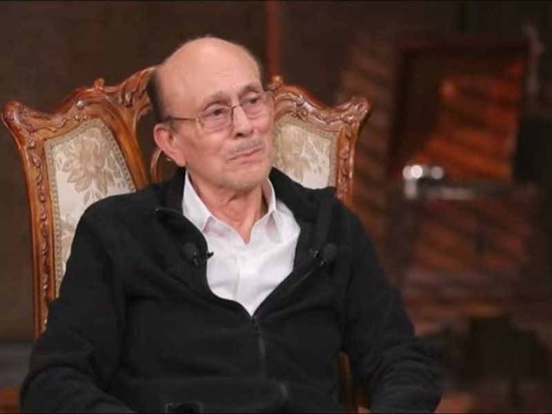 محمد صبحي: أُصيبت بفيروس في المخ والعلاج كان قاسيًا.. وفؤاد المهندس وسعد أردش ربوني فنيًا