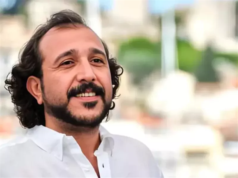 مجد عيد يحصد جائزة أفضل ممثل في مهرجان الدوحة السينمائي عن فيلمه “كان يا مكان في غزة”