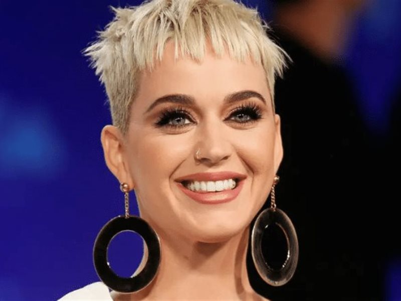 نجوم عالميون يضيئون سباق الفورمولا 1 في أبوظبي بحفلات موسيقية استثنائية